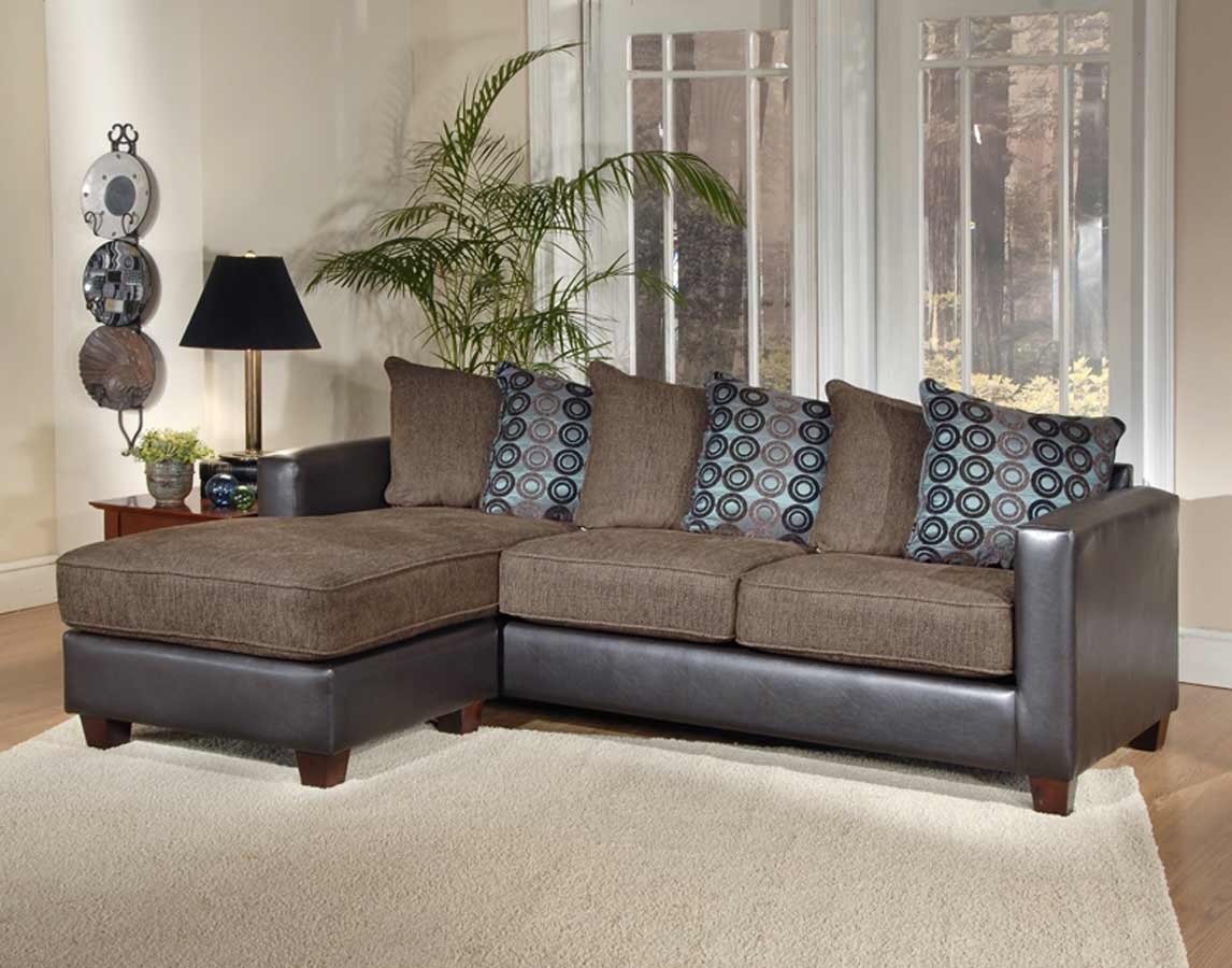 Seven Devils 7801 Laura Sofa and Ottoman Sectional: 7801 Sectional